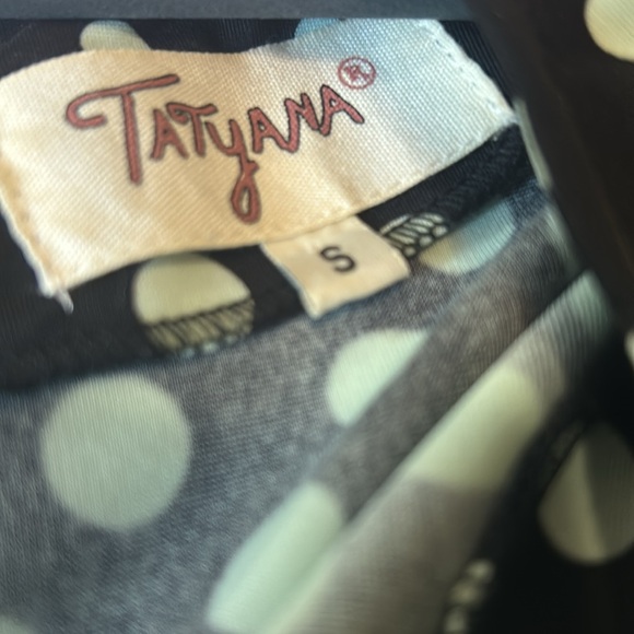 Dress - Picture 3 of 4